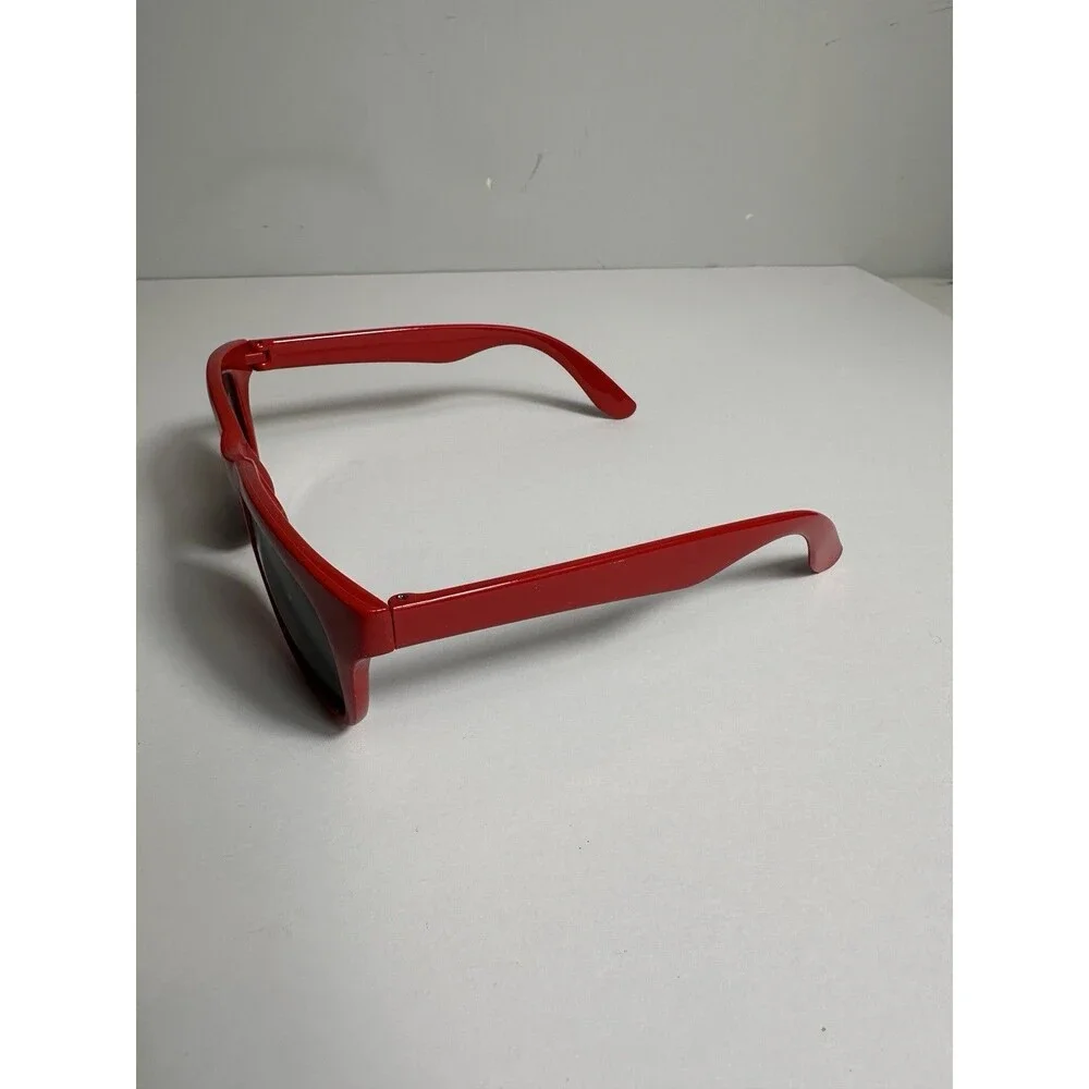 Budweiser red plastic